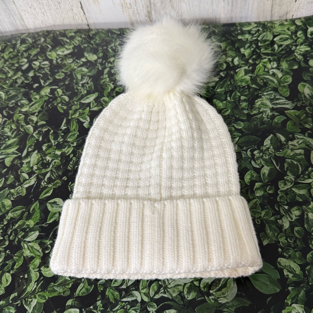 Aeropostale Cream Knit Beanie with Pom Pom